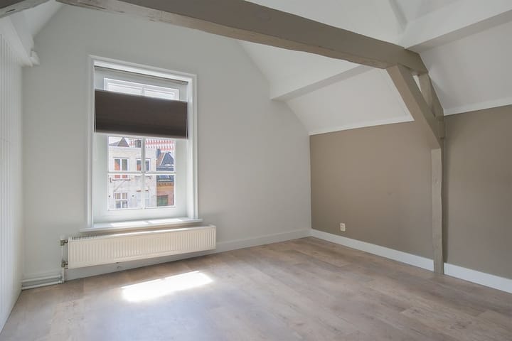 Photo 18 of Eewal 80-A