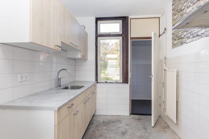 Photo 7 of Heuvelstraat 25