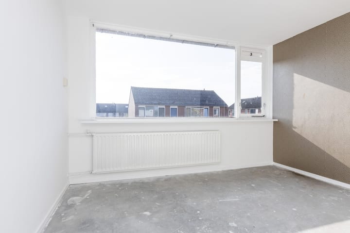 Photo 8 of Heuvelstraat 25