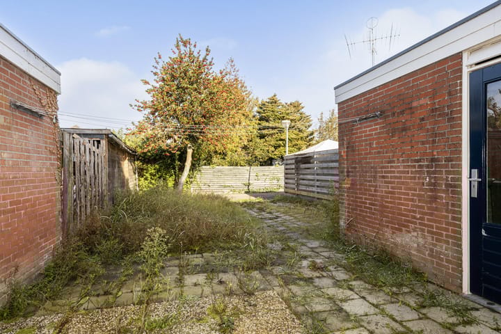 Photo 15 of Heuvelstraat 25