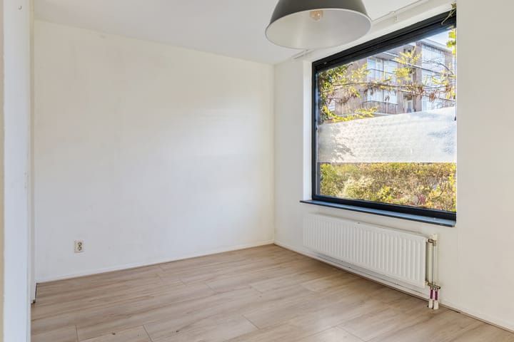 Photo 15 of Montfoortlaan 6-A