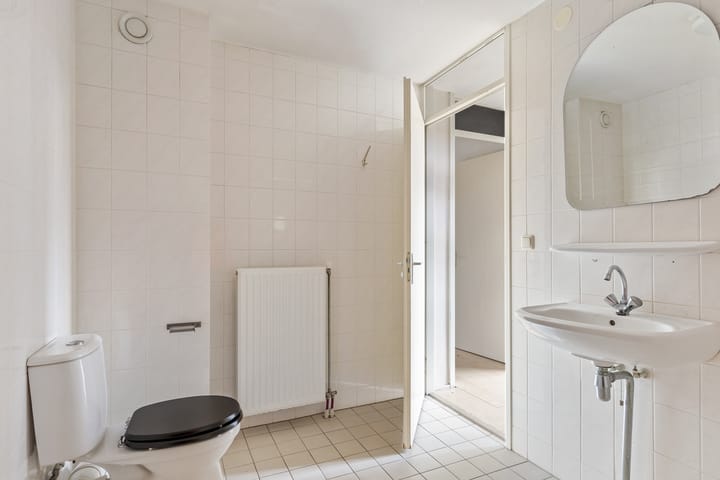 Photo 23 of Montfoortlaan 6-A