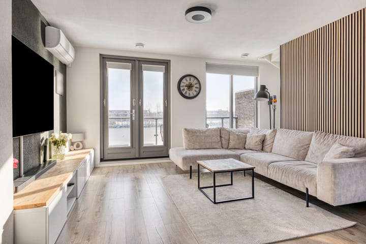 Foto 16 van Schuddebeursstraat 198