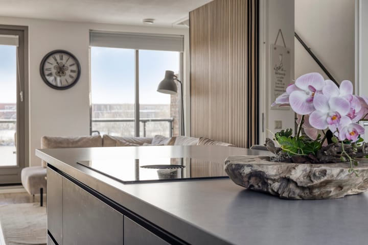 Foto 24 van Schuddebeursstraat 198