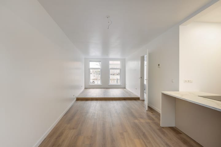 Photo 9 of Willem Barendszoonstraat 17