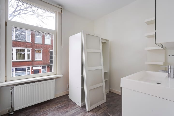 Foto 15 van Velpsestraat 141