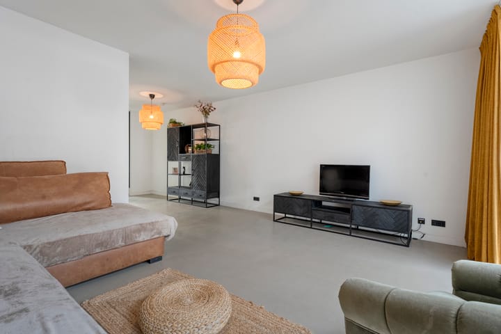 Foto 15 van Leliestraat 59