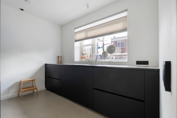 Foto 21 van Leliestraat 59