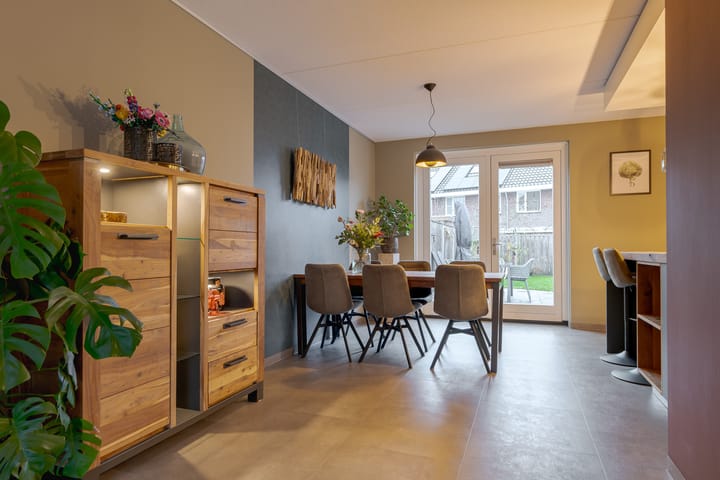 Foto 15 van Spurrie 7