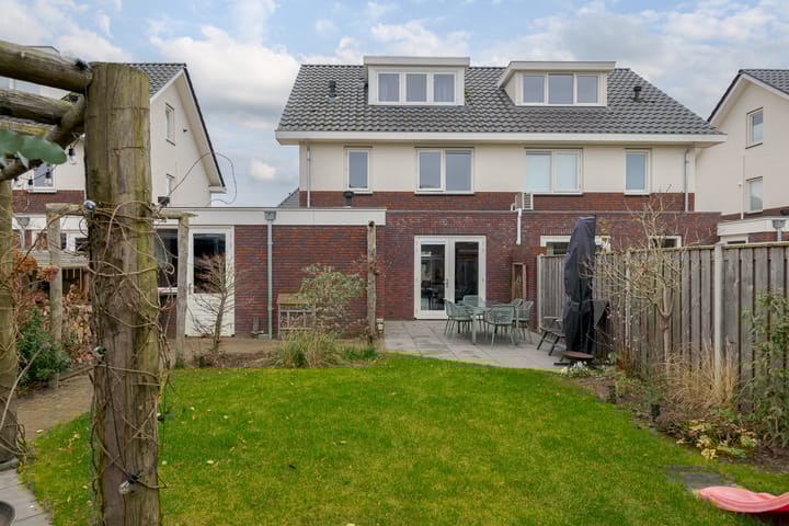 Foto 44 van Spurrie 7