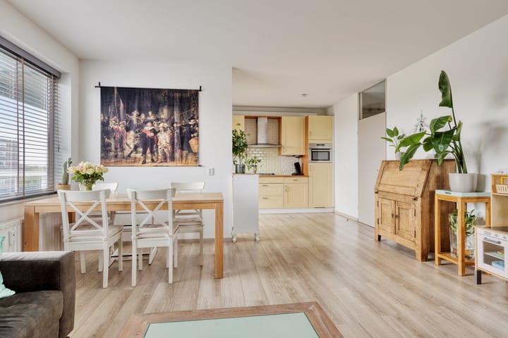 Photo 3 of Boterbloem 53