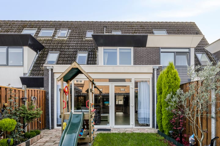 Foto 30 van Midslandstraat 33