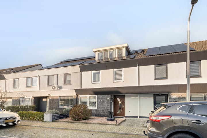 Foto 37 van Midslandstraat 33