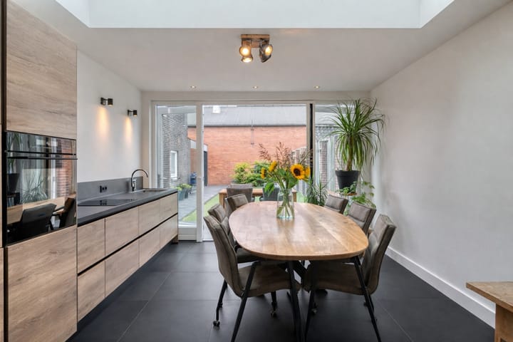 Foto 3 van Oranjestraat 8