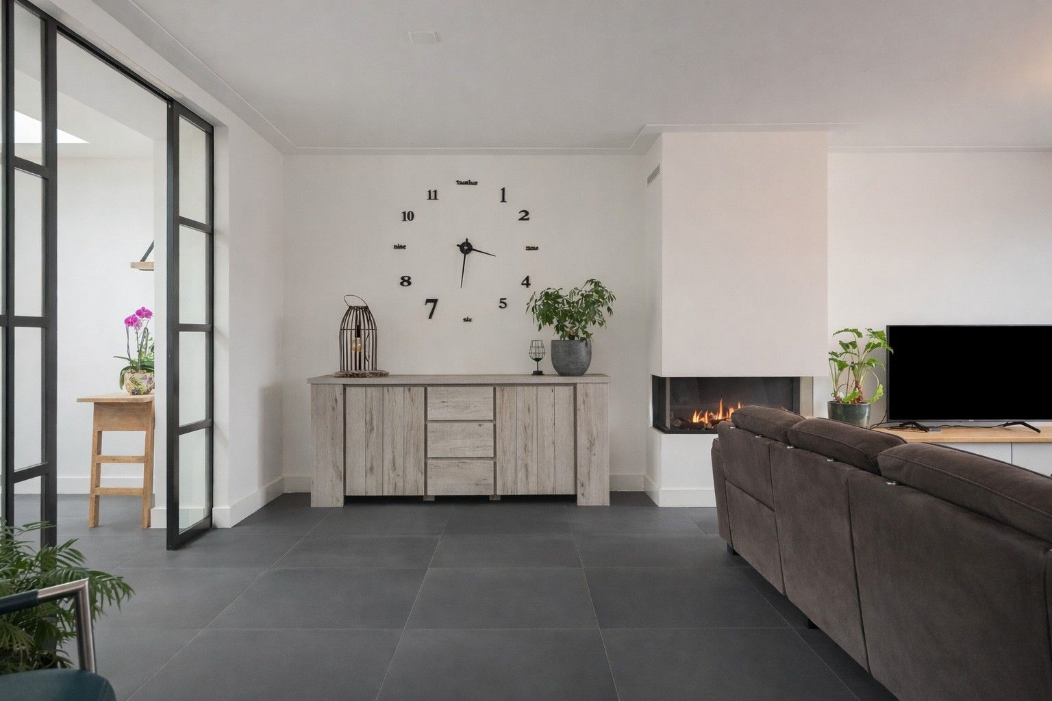 Foto 15 van Oranjestraat 8