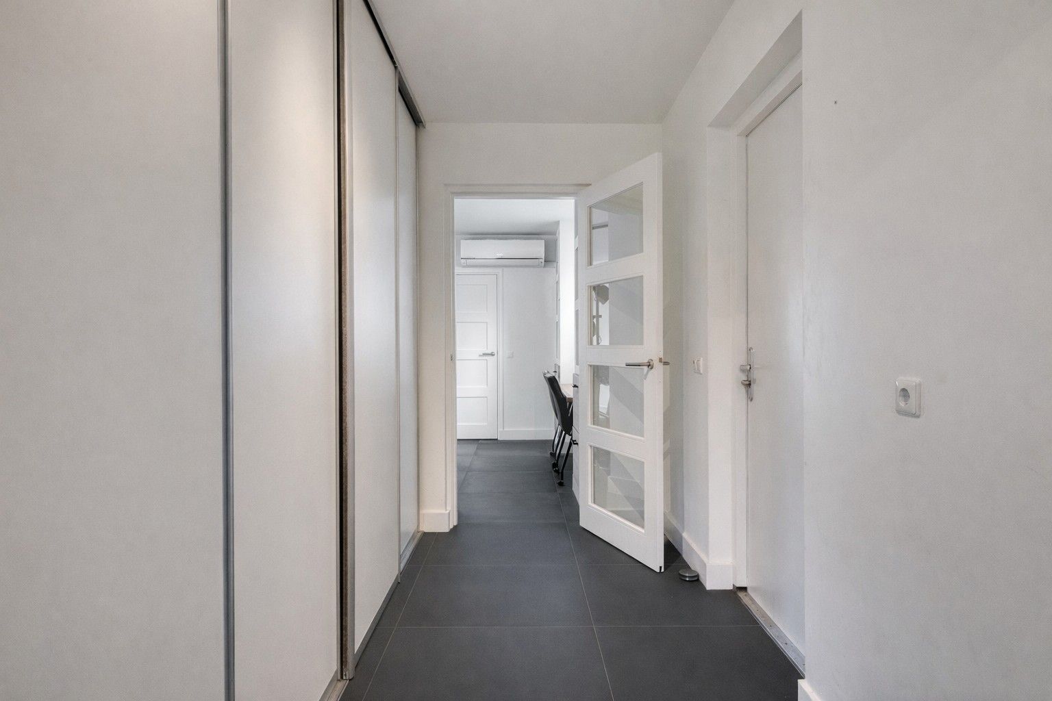 Foto 24 van Oranjestraat 8