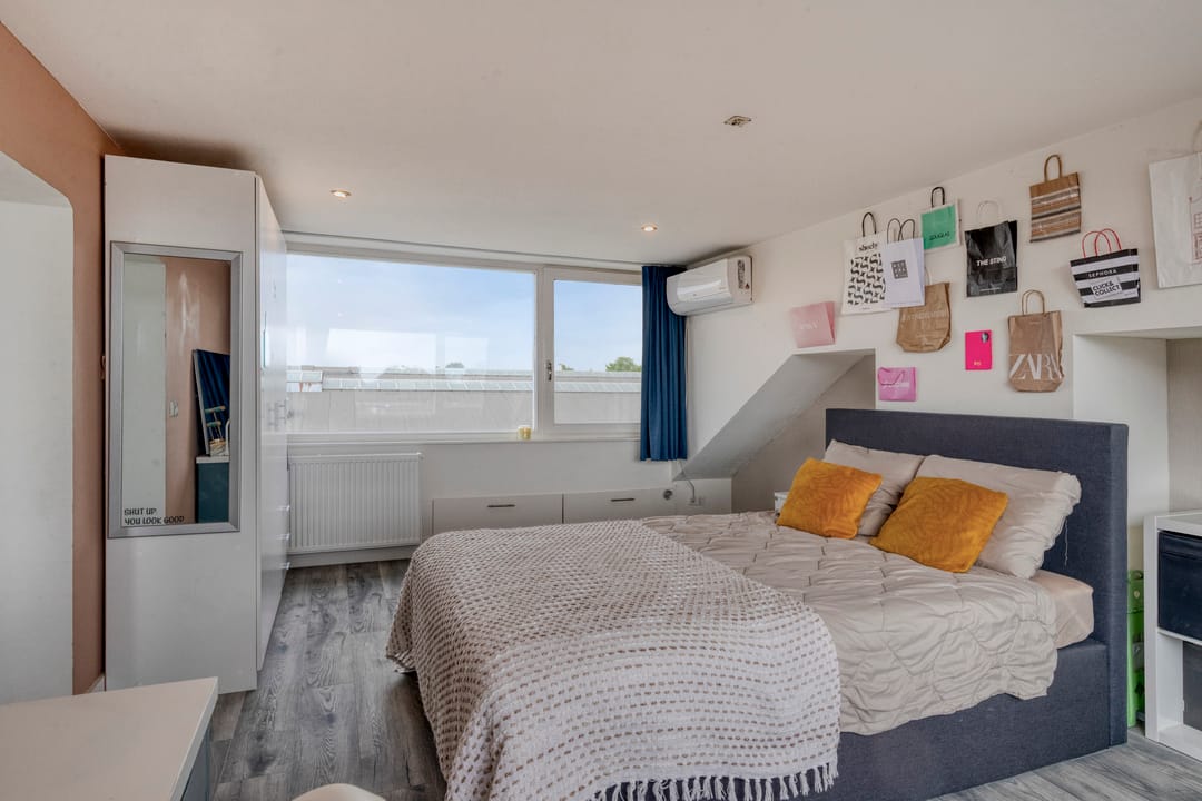 Foto 43 van Oranjestraat 8