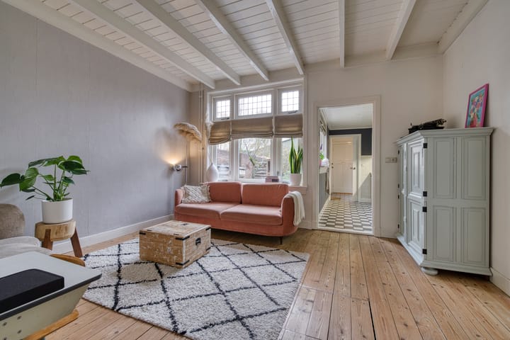 Foto 6 van Parallelweg 128