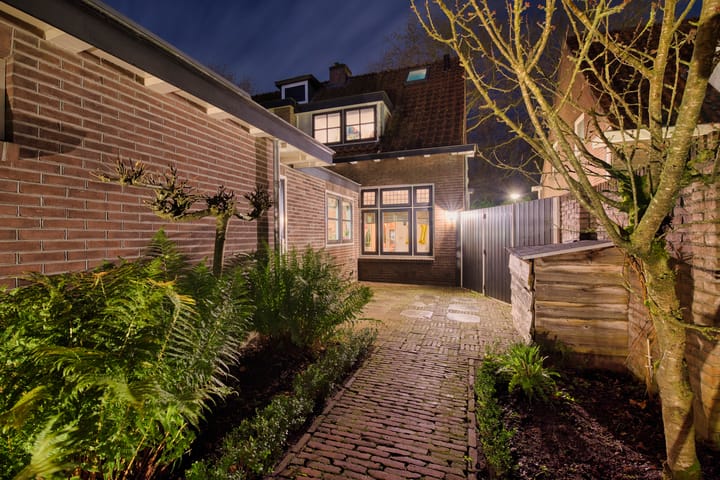 Foto 27 van Parallelweg 128