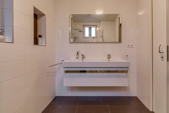 Foto 12 van Julianastraat 3