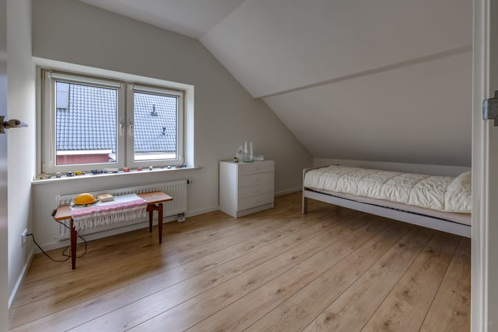 Foto 24 van Julianastraat 3