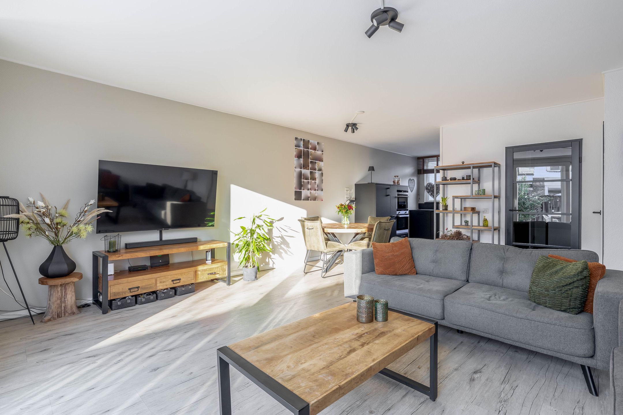 Foto 12 van Gaasp 15