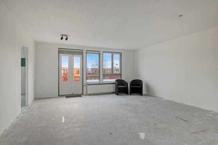 Photo 2 of Basilicumweg 106