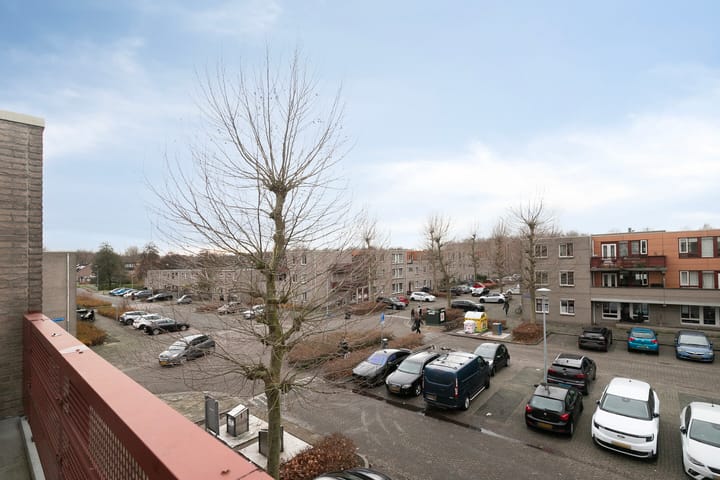 Foto 24 van Basilicumweg 106