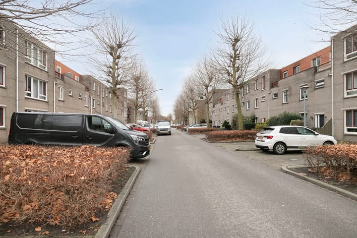 Foto 34 van Basilicumweg 106