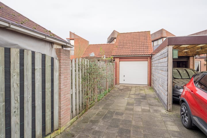 Photo 22 of Van Zuilenlaan 12