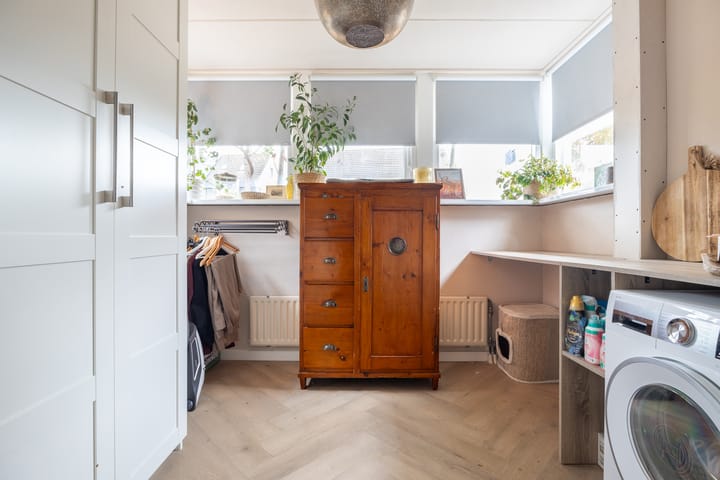 Foto 19 van Roerdomp 24