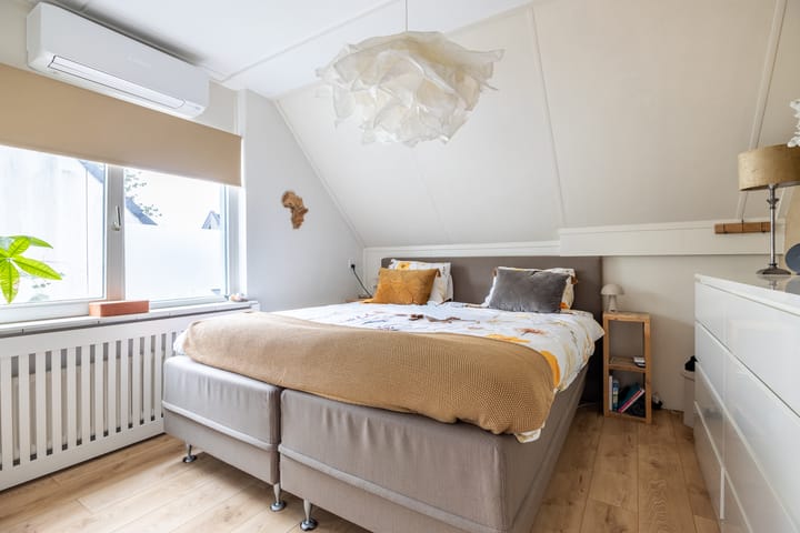 Foto 21 van Roerdomp 24