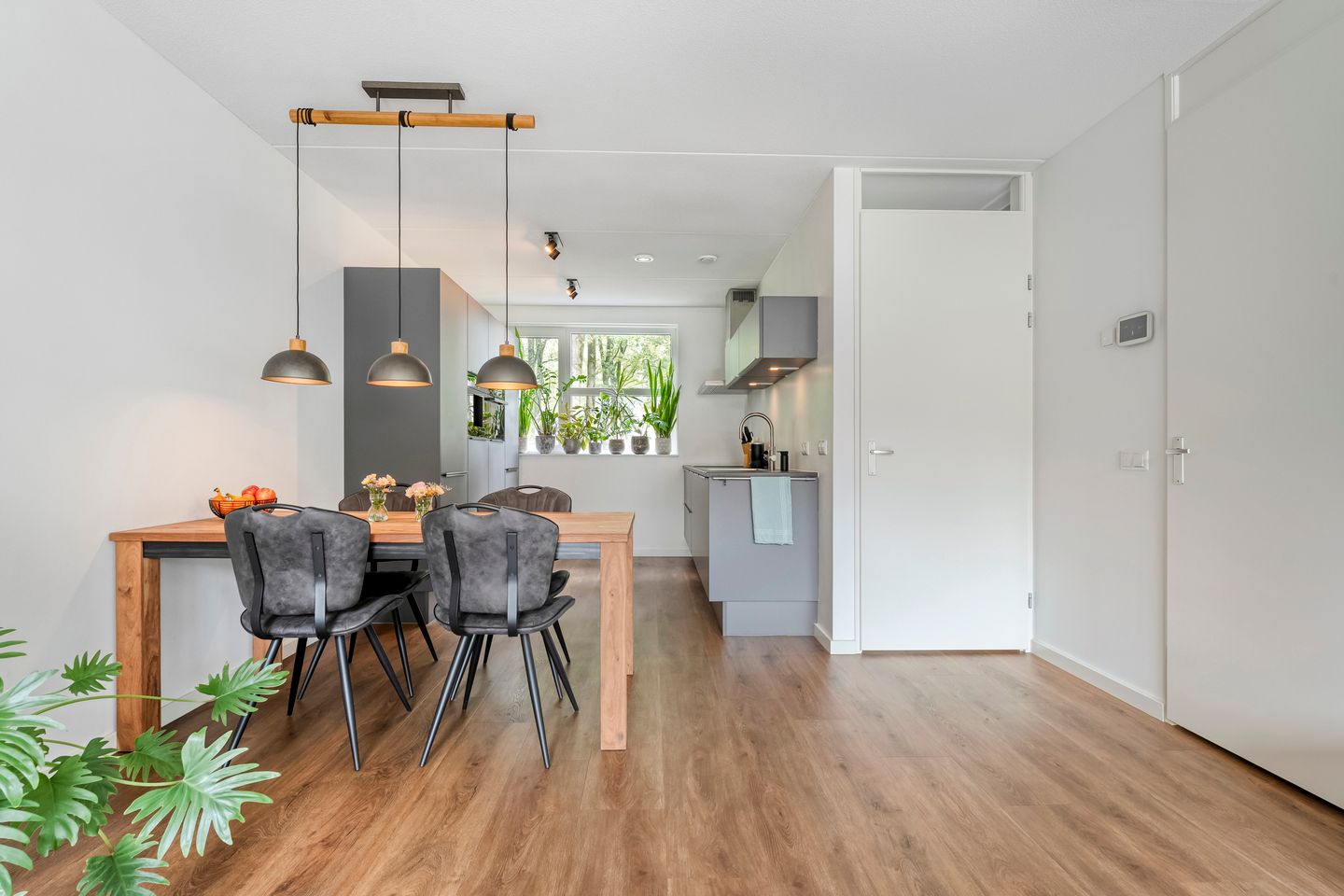 Photo 14 of Kooimanstraat 27