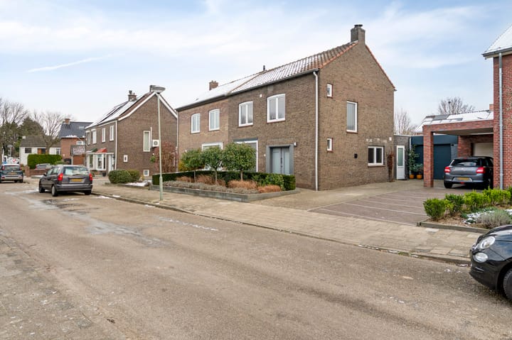 Foto 6 van Christian Kisselsstraat 17