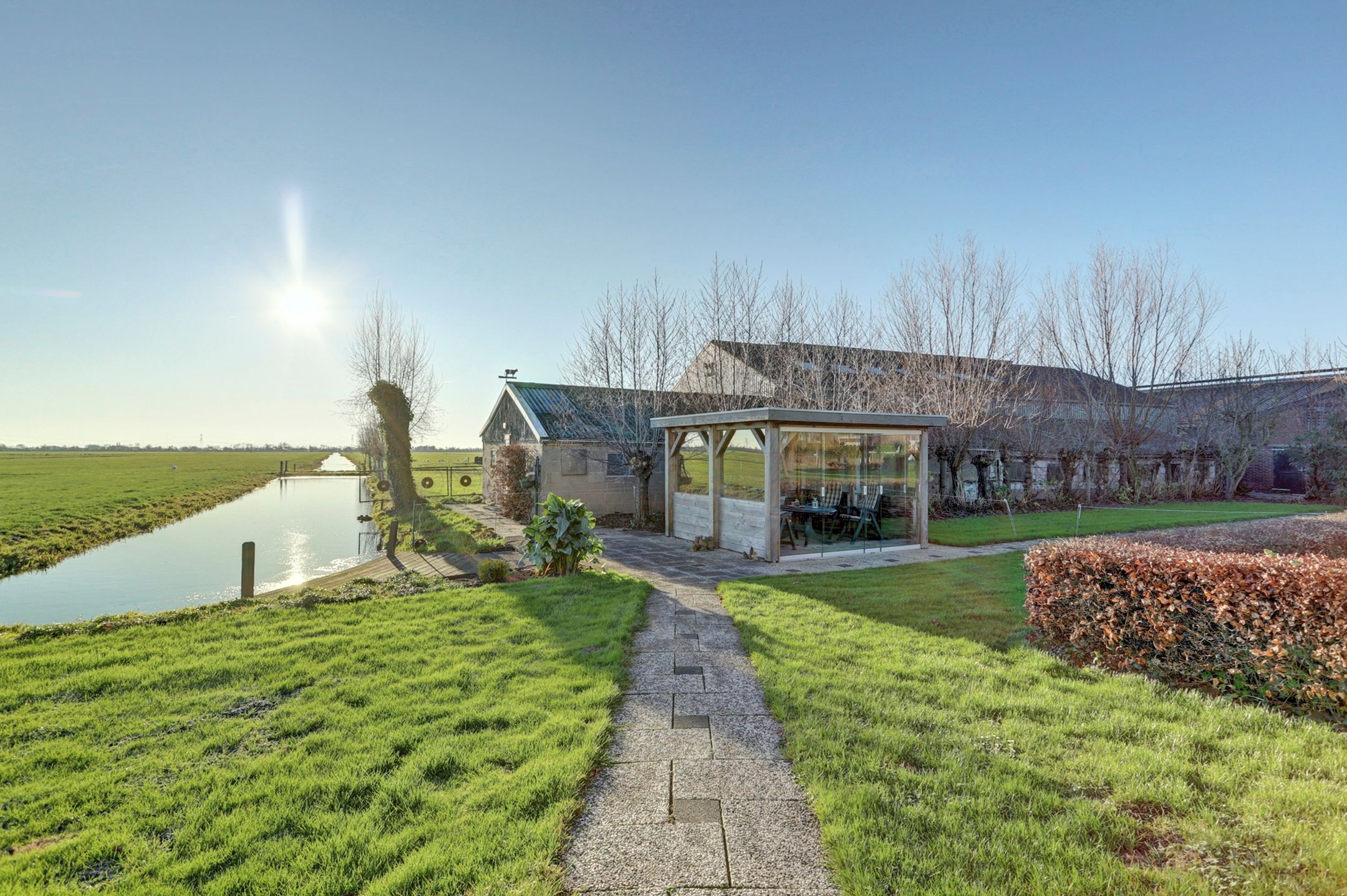 Photo 63 of Westeinde 55