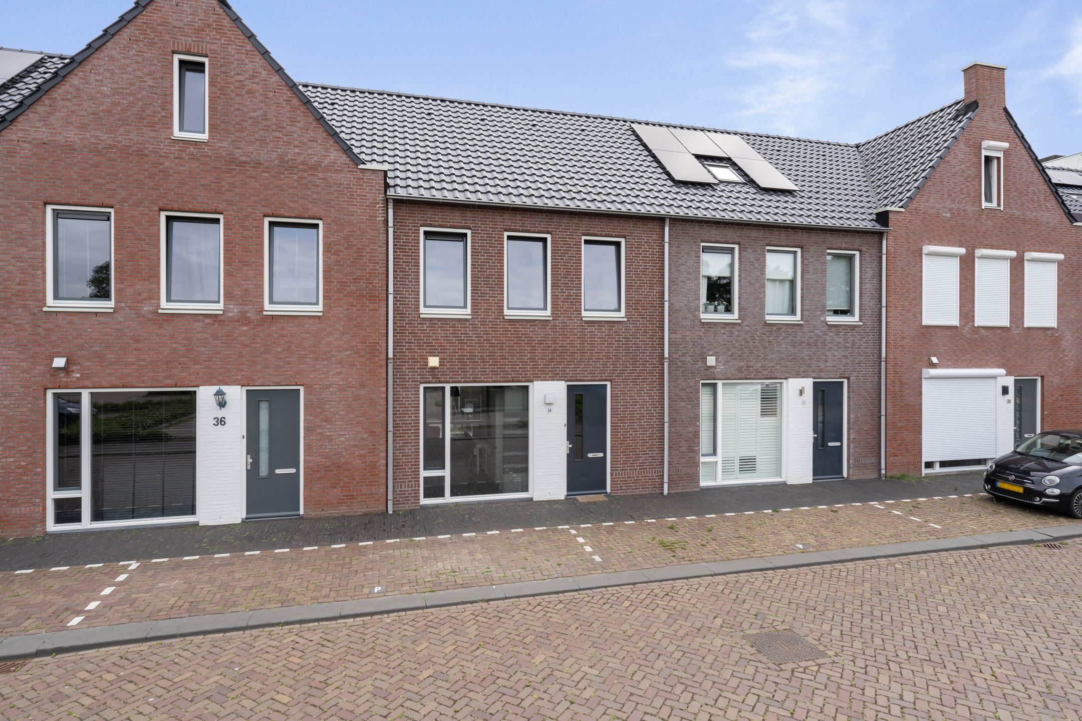Touwbaan, 34, Oudenbosch, 4731MA, Noord-Brabant, Nederland 34 