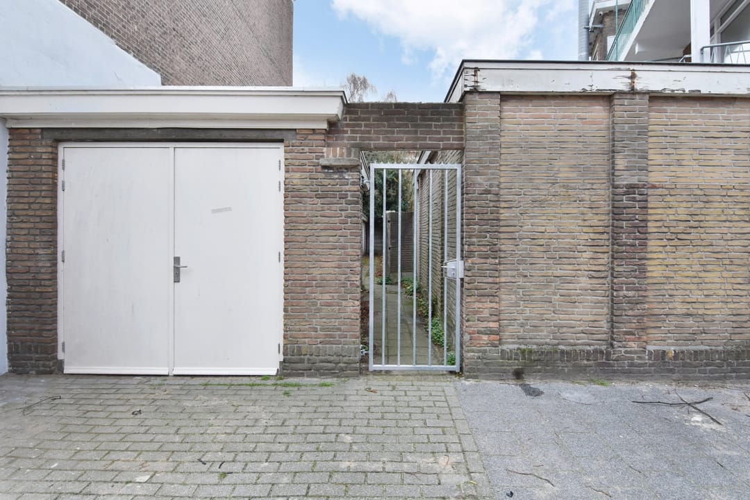 Photo 28 of Valeriusstraat 52