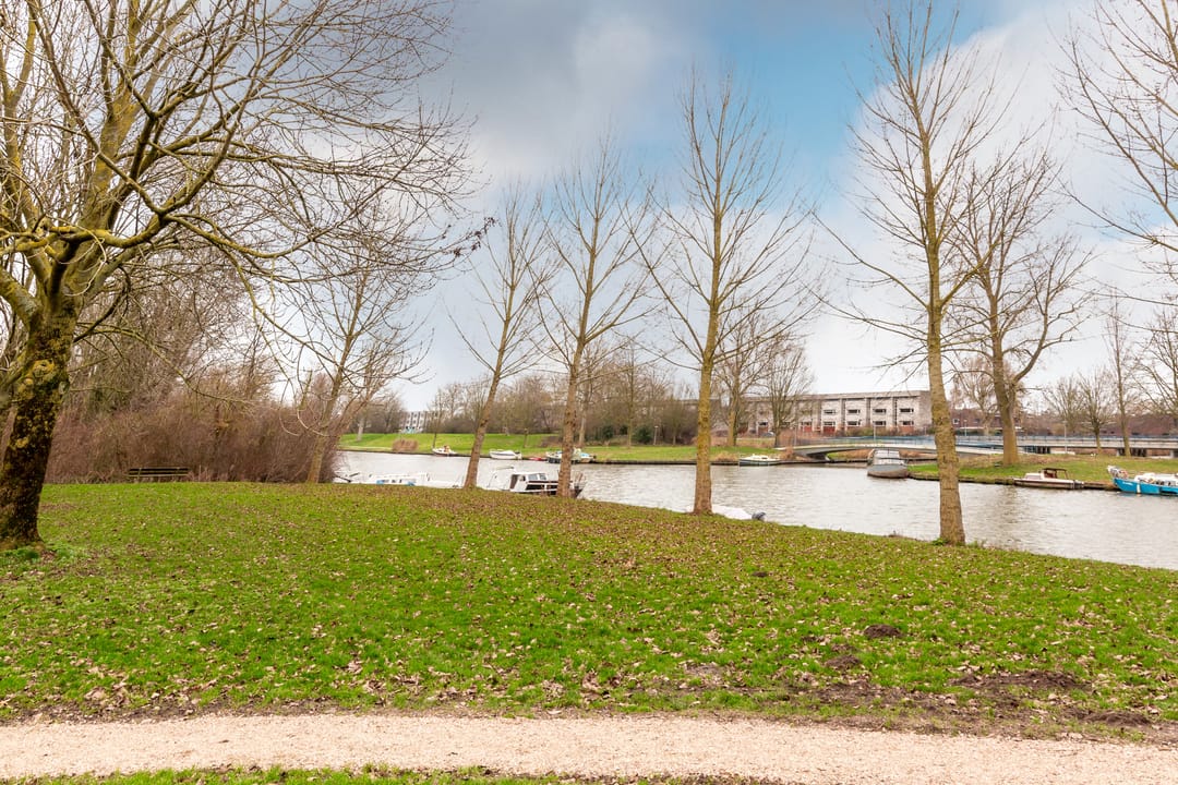 Photo 56 of Horst 10 11