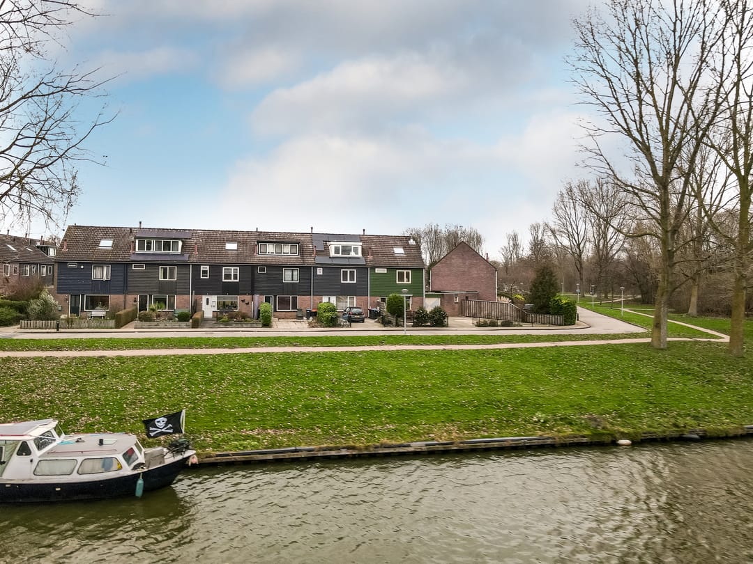 Photo 58 of Horst 10 11