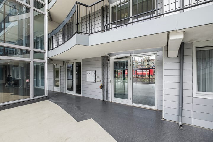 Foto 33 van Elzenmos 80