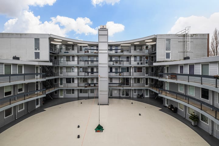 Foto 36 van Elzenmos 80