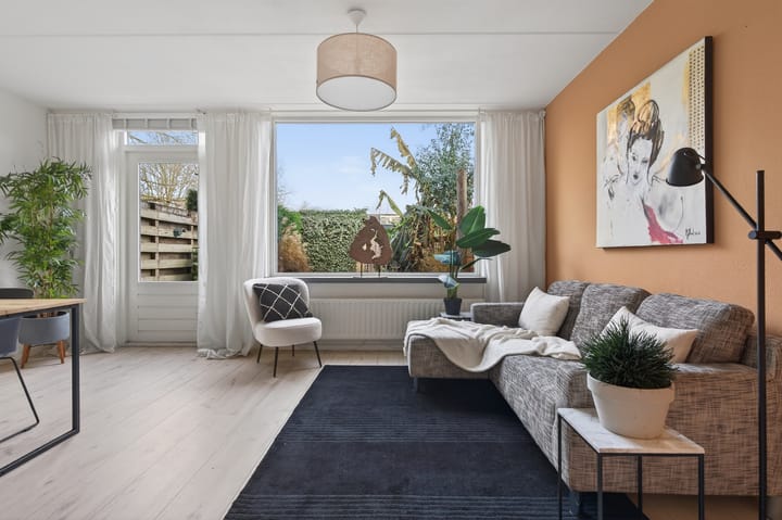 Photo 2 of Rosmalenstraat 7