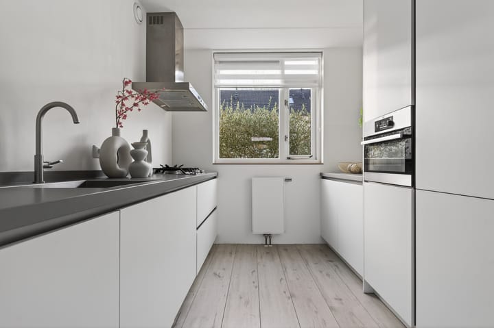 Photo 3 of Rosmalenstraat 7