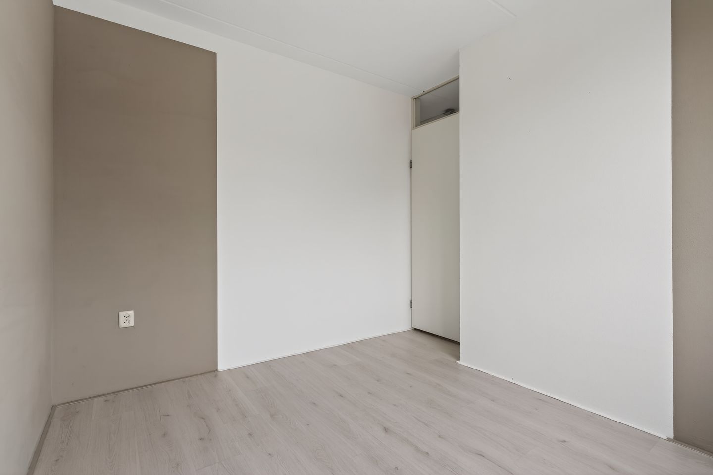 Foto 25 van Rosmalenstraat 7