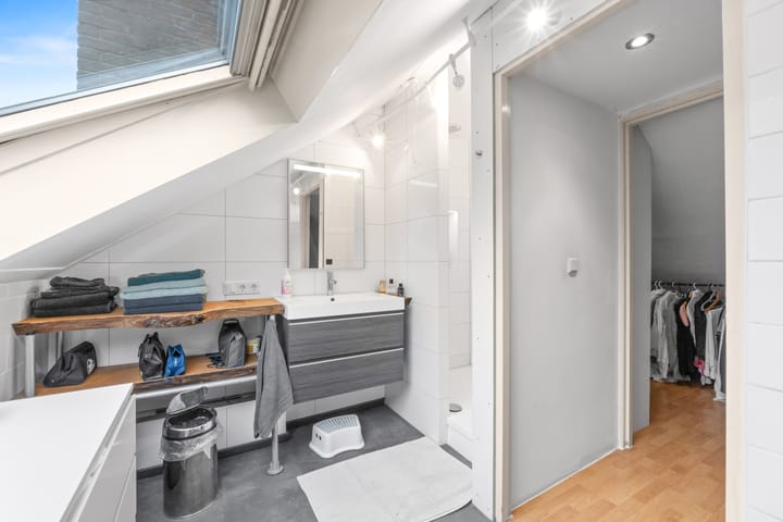 Foto 24 van Staringlaan 48