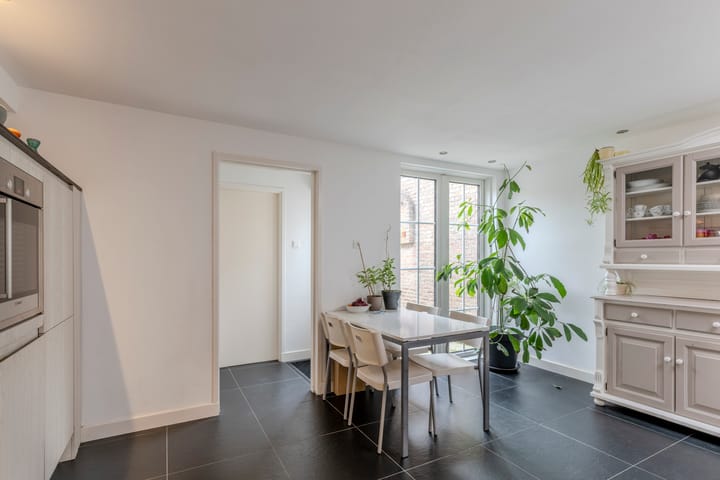 Foto 11 van Van Hogendorpstraat 89-A