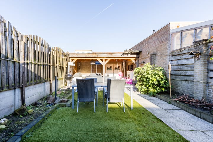 Foto 28 van Van Hogendorpstraat 89-A