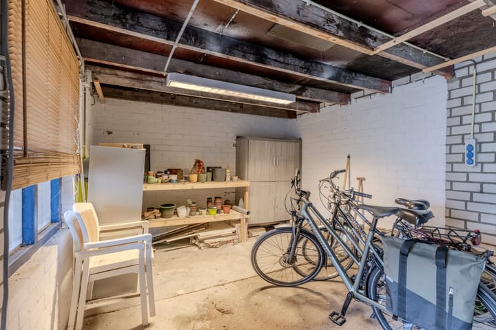 Foto 32 van Van Hogendorpstraat 89-A