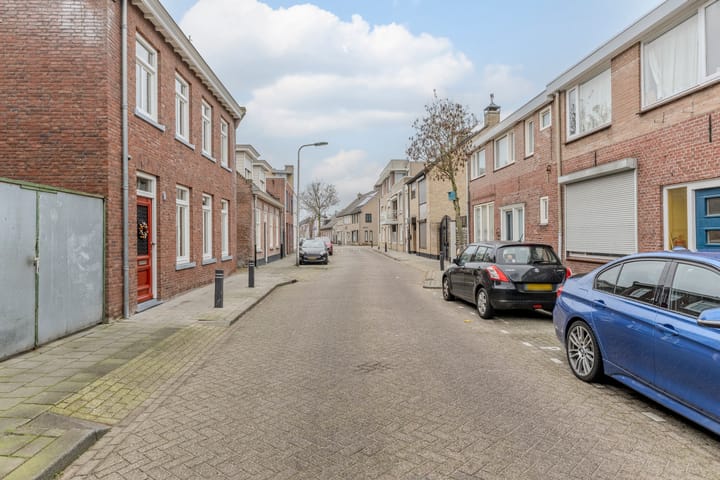 Foto 34 van Van Hogendorpstraat 89-A