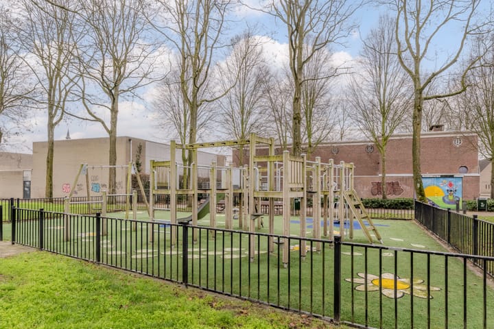 Foto 36 van Van Hogendorpstraat 89-A